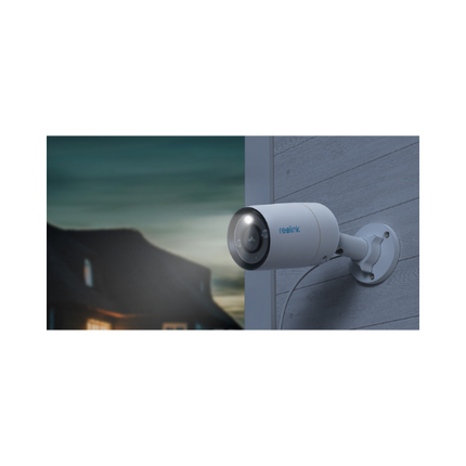 Reolink P340 Intelligent 12MP PoE Camera with Powerful Spotlight